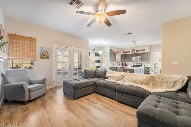 337 Greenleaf Glen Street, Henderson, NV 89014