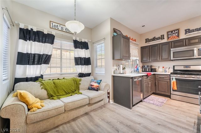 337 Greenleaf Glen Street, Henderson, NV 89014