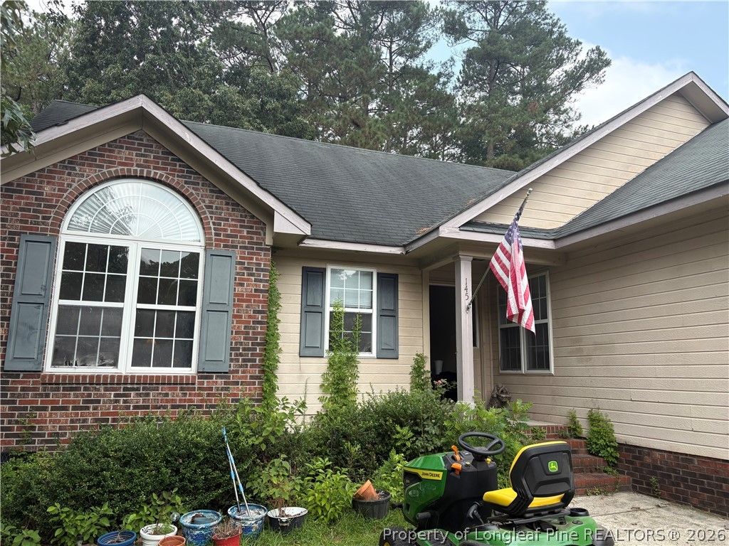 145 Cornwallis Court, Raeford, NC 28376 — exterior
