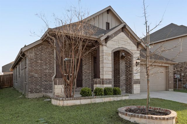 2404 Open Range Drive, Fort Worth, TX 76177
