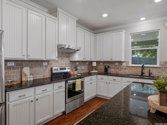 7522 San Mirienda, Boerne, TX 78015