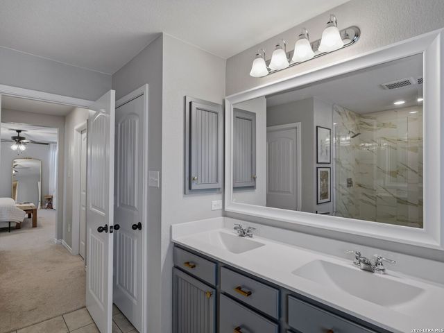 7522 San Mirienda, Boerne, TX 78015