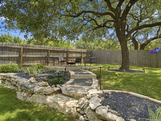 7522 San Mirienda, Boerne, TX 78015