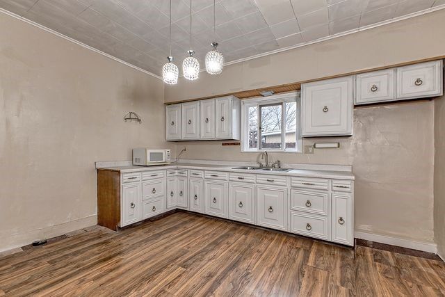 500 Painter St, Everson, PA 15631