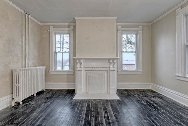 500 Painter St, Everson, PA 15631