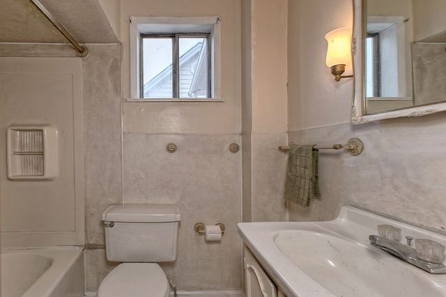 500 Painter St, Everson, PA 15631