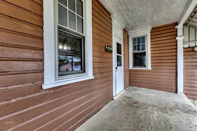 500 Painter St, Everson, PA 15631