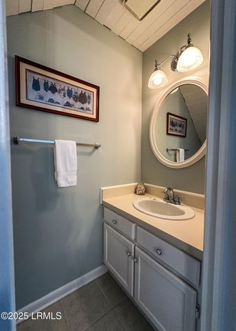 1 Cedar Reef Dr Unit F204, St. Helena Island, SC 29920