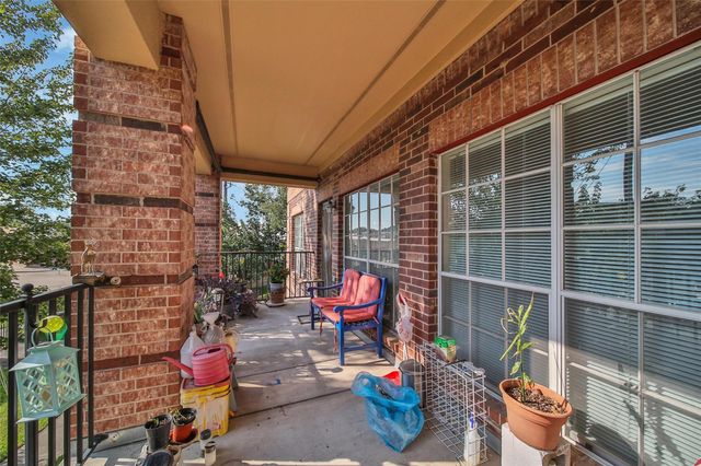 2815 Kings Crossing Drive 214, Kingwood, TX 77345