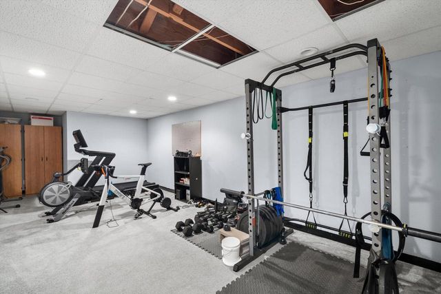 7443 Blackhawk DRIVE, Racine, WI 53402