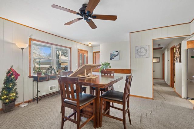 7443 Blackhawk DRIVE, Racine, WI 53402