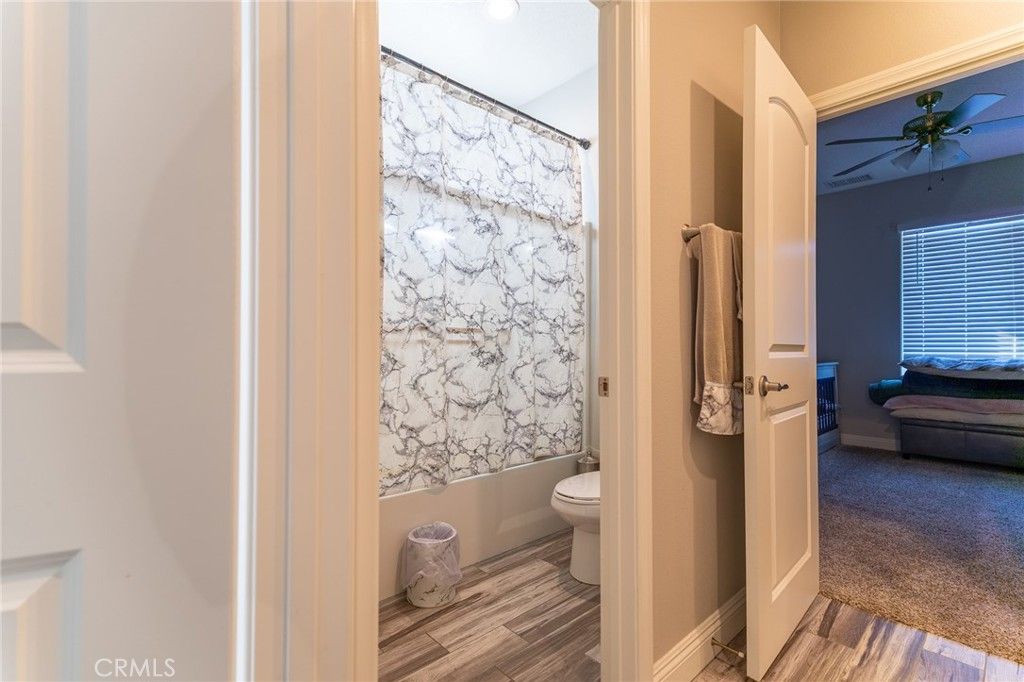 Image 31 of property listing at 14978 Palm, Hesperia, CA 92345