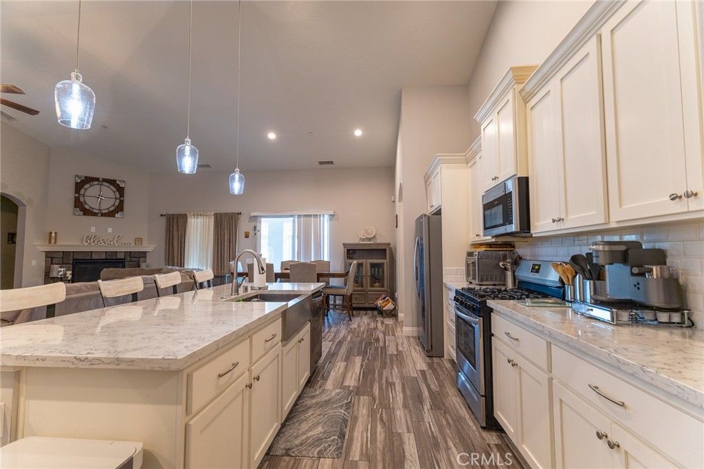 Image 42 of property listing at 14978 Palm, Hesperia, CA 92345