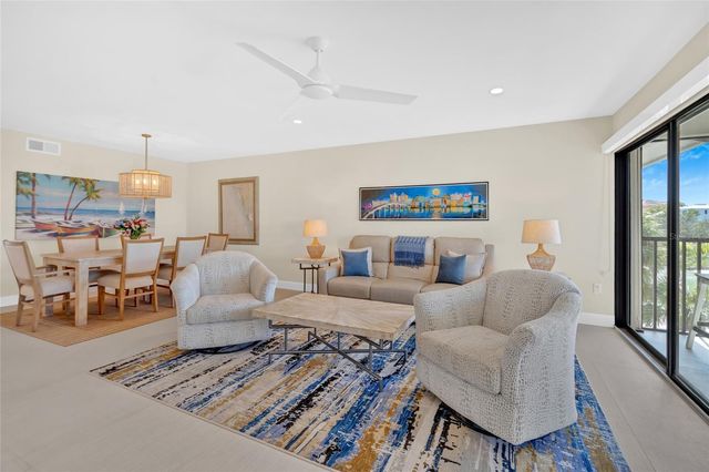 9226 MIDNIGHT PASS ROAD 3B, Sarasota, FL 34242