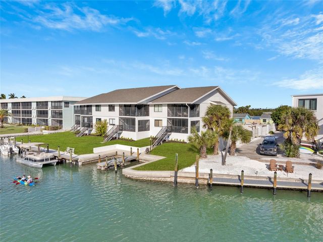 9226 MIDNIGHT PASS ROAD 3B, Sarasota, FL 34242