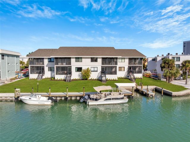 9226 MIDNIGHT PASS ROAD 3B, Sarasota, FL 34242