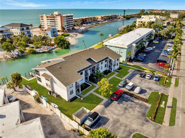 9226 MIDNIGHT PASS ROAD 3B, Sarasota, FL 34242