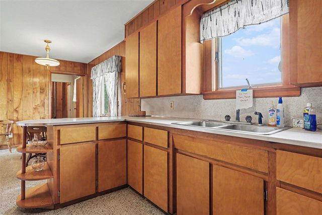 524 Hubbell Road, Orleans, MI 48865