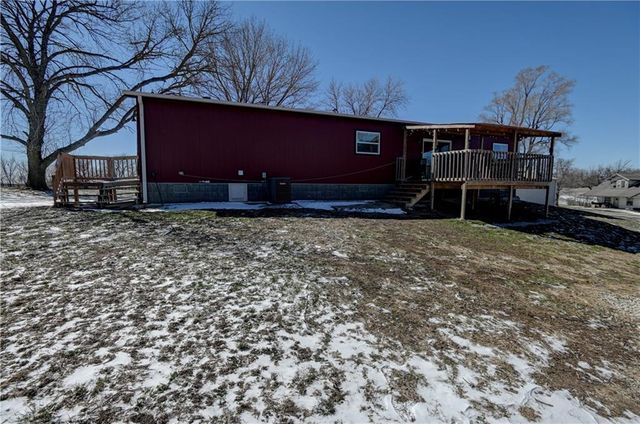 22078 71 Highway, Maryville, MO 64468