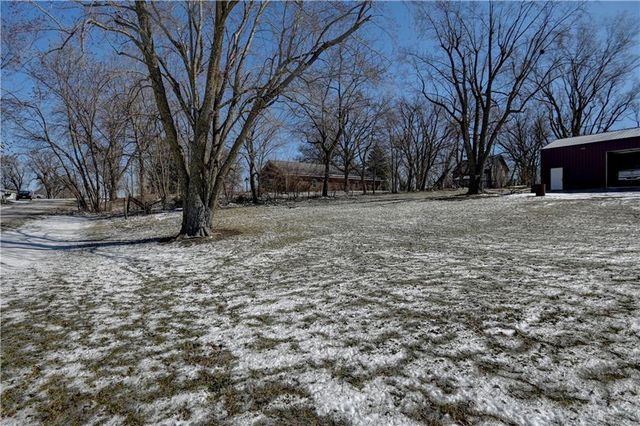 22078 71 Highway, Maryville, MO 64468