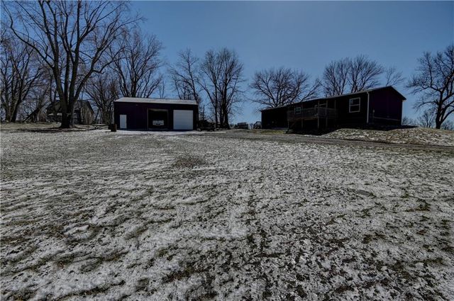 22078 71 Highway, Maryville, MO 64468