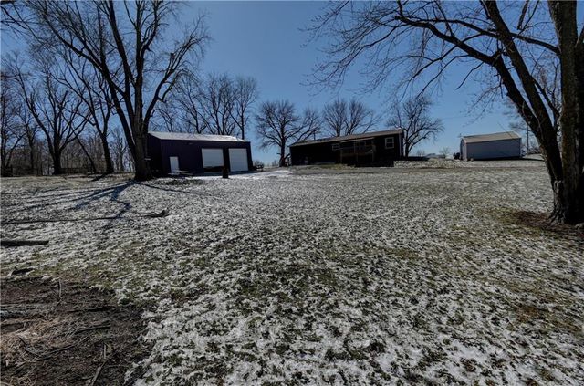 22078 71 Highway, Maryville, MO 64468