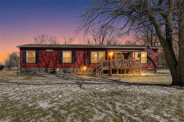 22078 71 Highway, Maryville, MO 64468