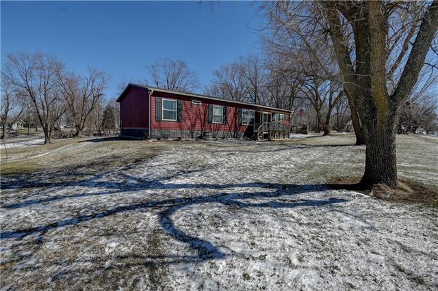 22078 71 Highway, Maryville, MO 64468