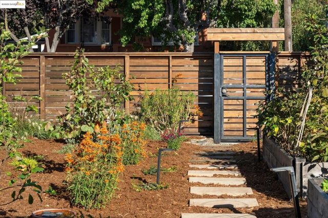 1200 Cornell Ave, Berkeley, CA 94706