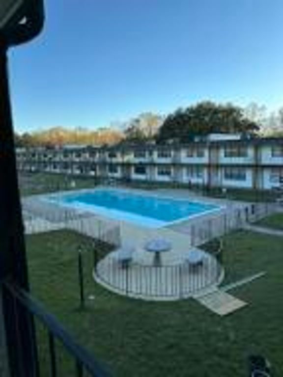 6601 Dorchester Road 5, North Charleston, SC 29418