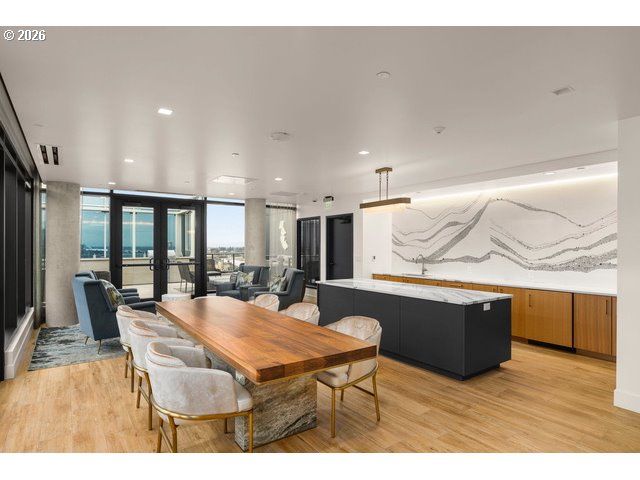 590 WATERFRONT Way 1000, Vancouver, WA 98660