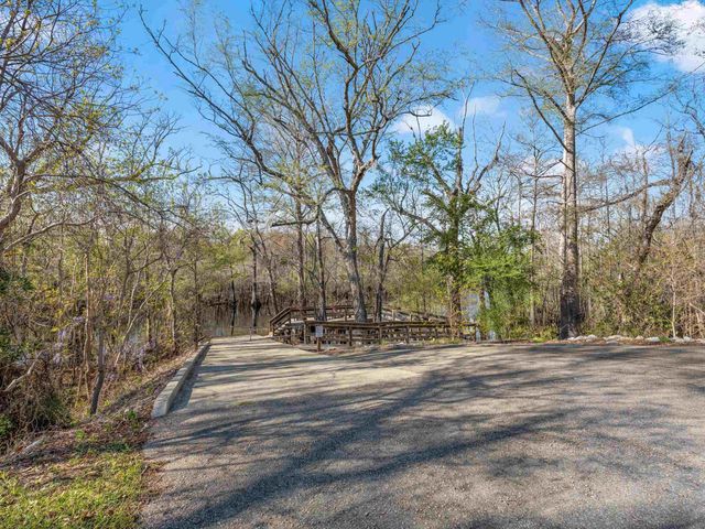 849 Tilly Lake Rd., Conway, SC 29526