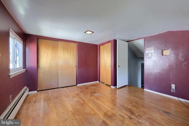 906 NORTHBRIAR DR, York, PA 17404