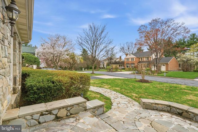 7520 ROYAL DOMINION DR, Bethesda, MD 20817