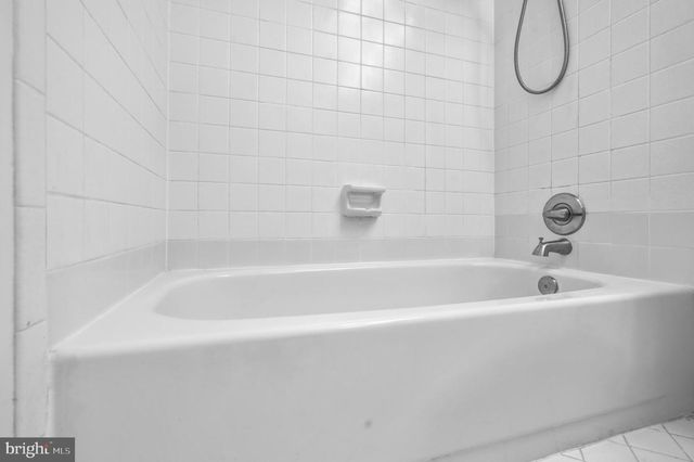 7520 ROYAL DOMINION DR, Bethesda, MD 20817