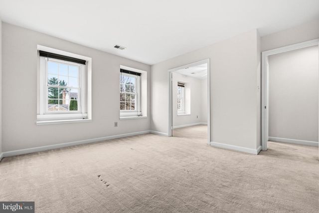 7520 ROYAL DOMINION DR, Bethesda, MD 20817