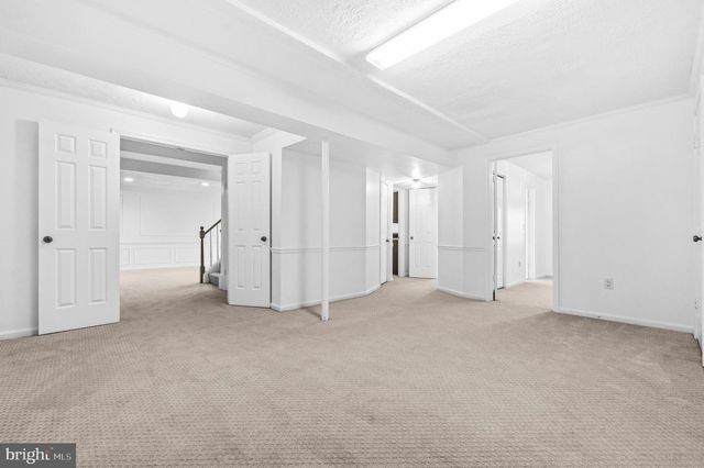 7520 ROYAL DOMINION DR, Bethesda, MD 20817