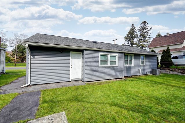 2092 North Goodman Street, Irondequoit, NY 14609