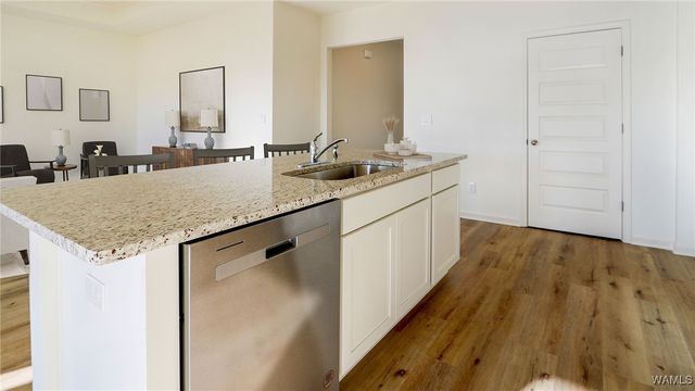 9374 Parkway Gardens, Tuscaloosa, AL 35405