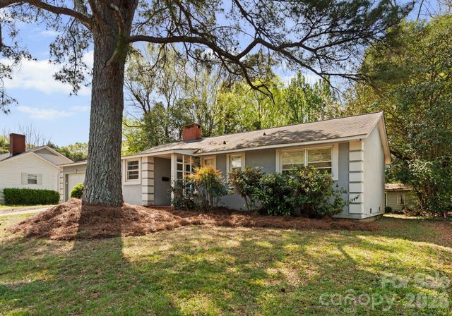 1136 E Woodlawn Road, Charlotte, NC 28209