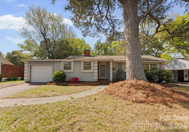 1136 E Woodlawn Road, Charlotte, NC 28209