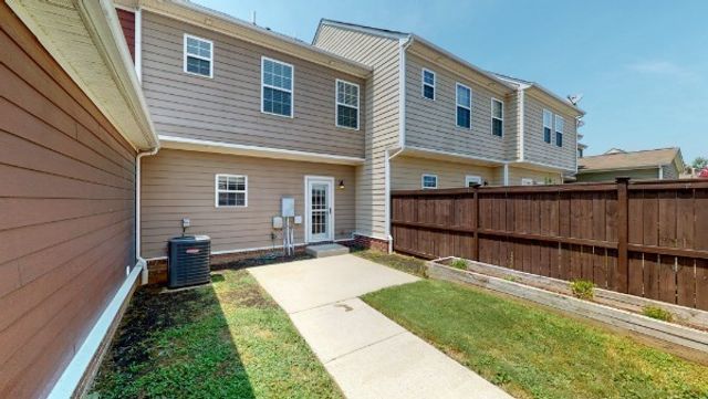 2016 Hemlock Dr, Spring Hill, TN 37174