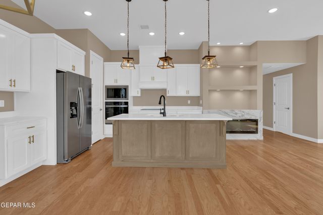 1031 VINTON Avenue, 16, Canutillo, TX 79835