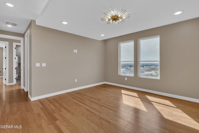 1031 VINTON Avenue, 16, Canutillo, TX 79835