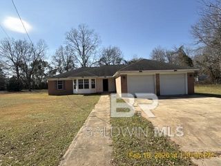 124 S Canoe Road, Atmore, AL 36502