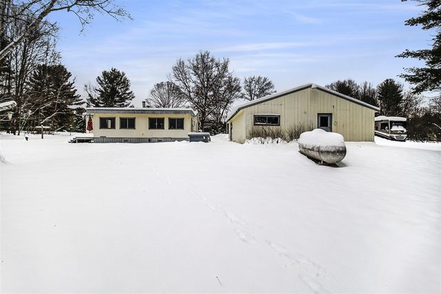 3345 W Madison Road, Hart, MI 49420