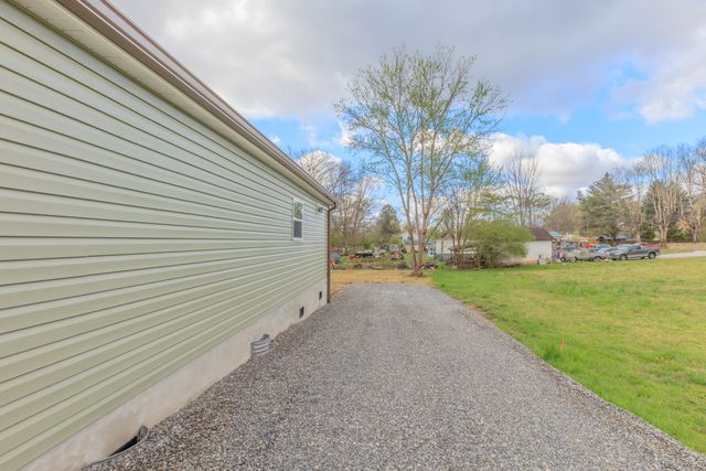 278 W Michigan Avenue, Whitwell, TN 37397