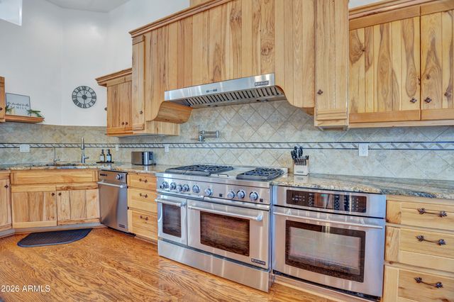 2 CHRYSONA Lane, Sedona, AZ 86336