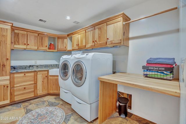 2 CHRYSONA Lane, Sedona, AZ 86336