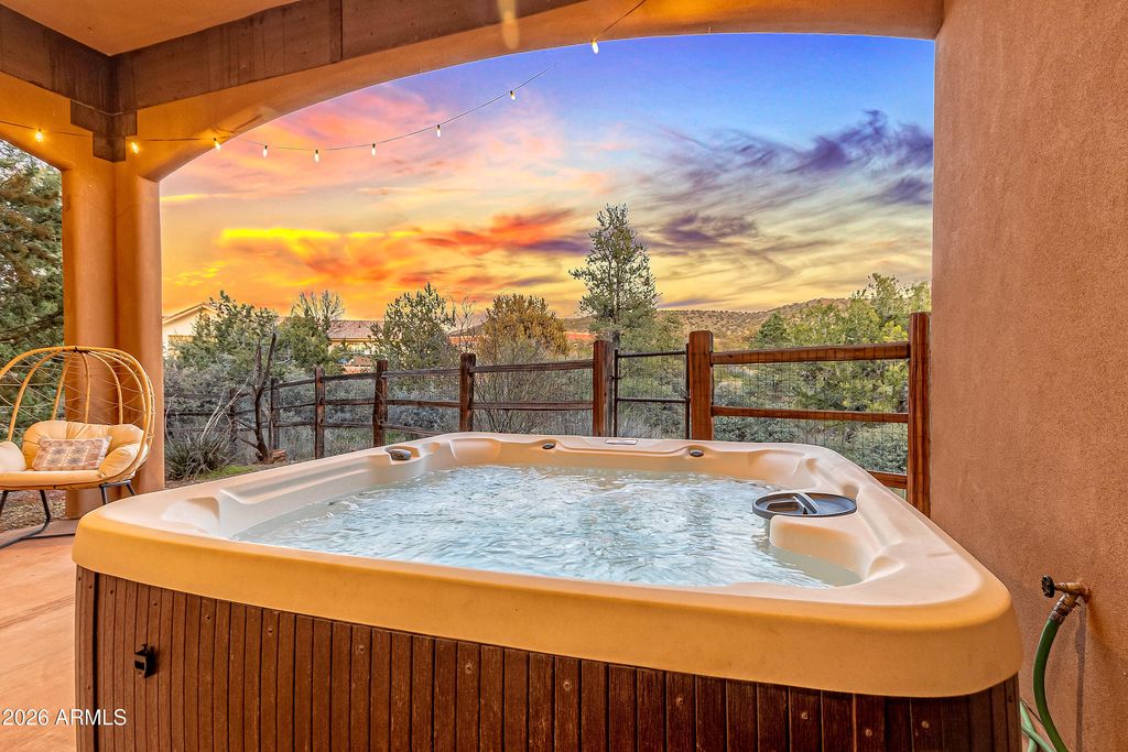 2 CHRYSONA Lane, Sedona, AZ 86336